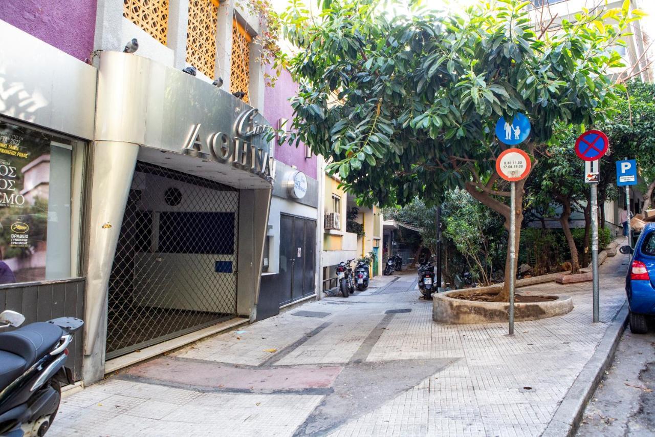 With Amenities In Kolonaki Apartment Athens